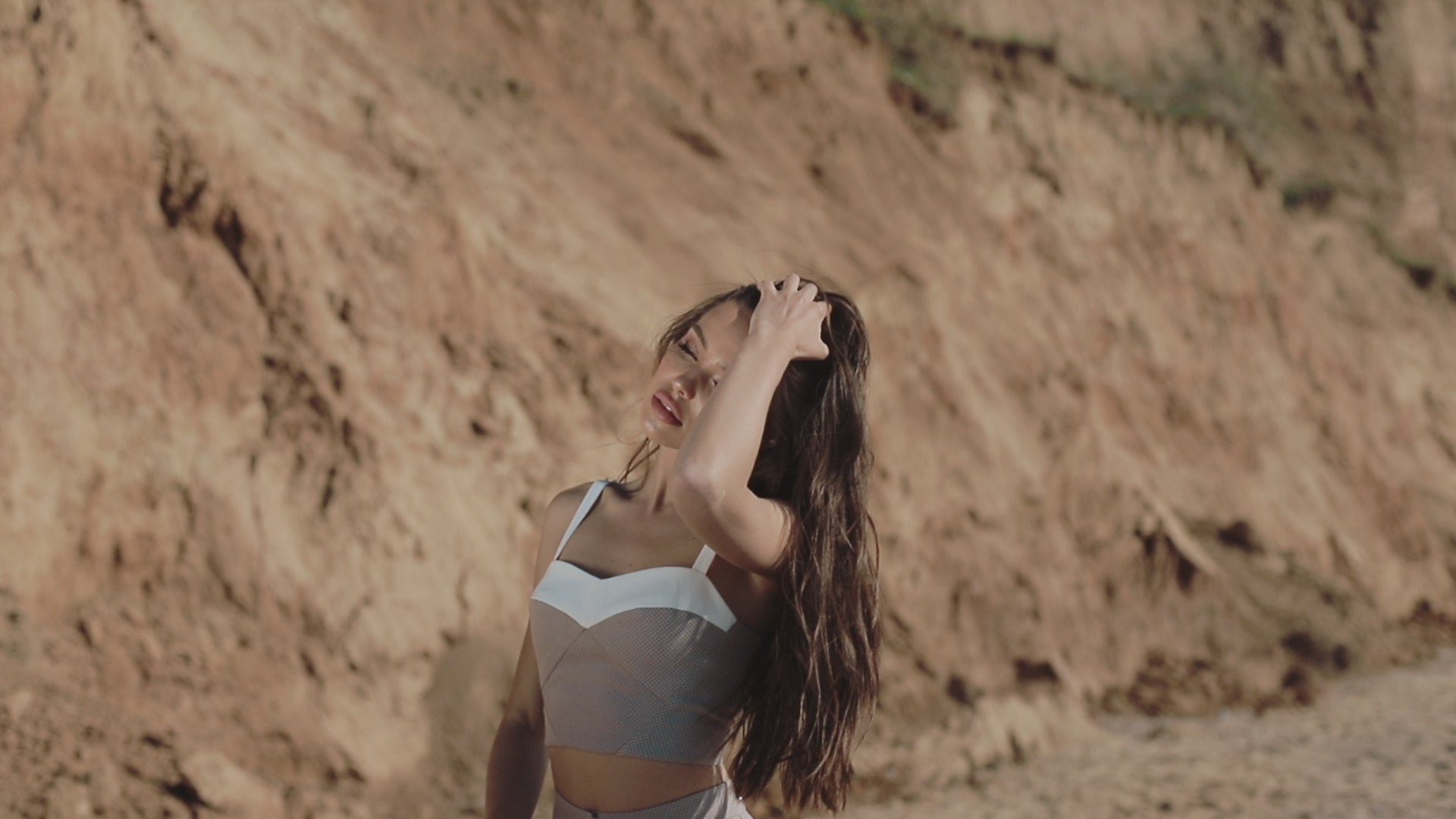 Load video: 